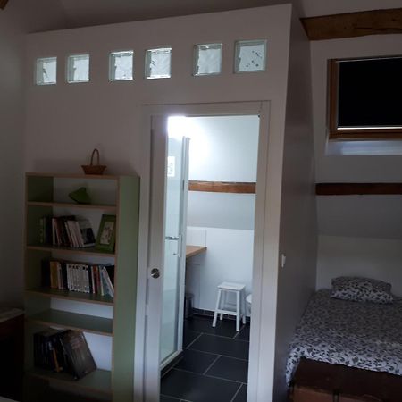 ホテル La Grange Des Blins Jouy  部屋 写真