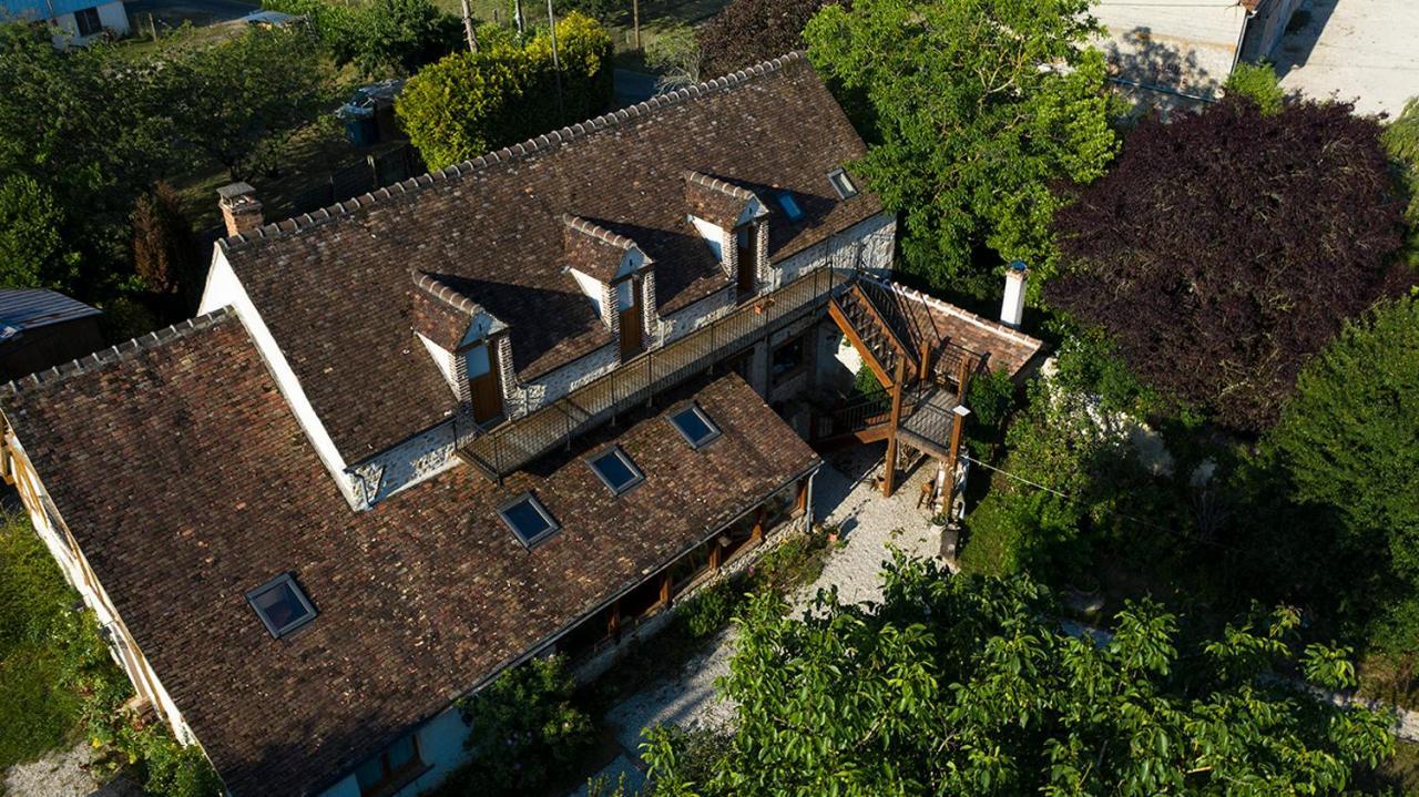 ホテル La Grange Des Blins Jouy  エクステリア 写真